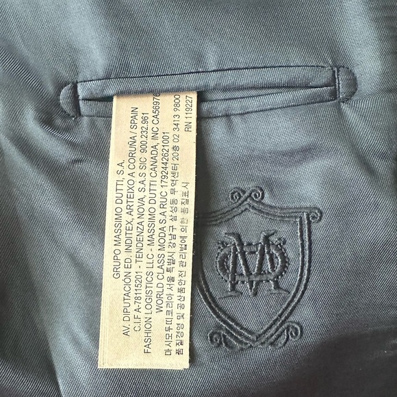 Massimo Dutti Women’s Extra Fine Wool Two Button Navy Blazer Size 46/ US 10 - Picture 9 of 10